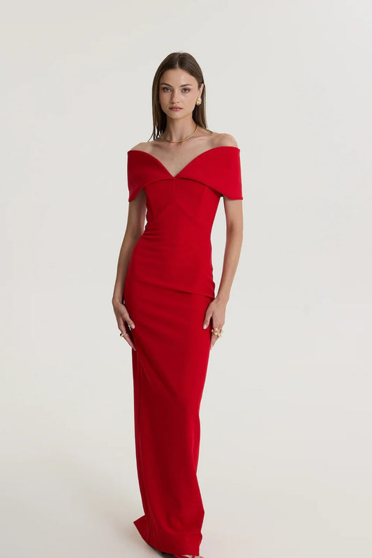 Red Muse by Moos Studio